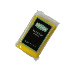 BrandNewCake Marsepein Geel 1:3 250 gram