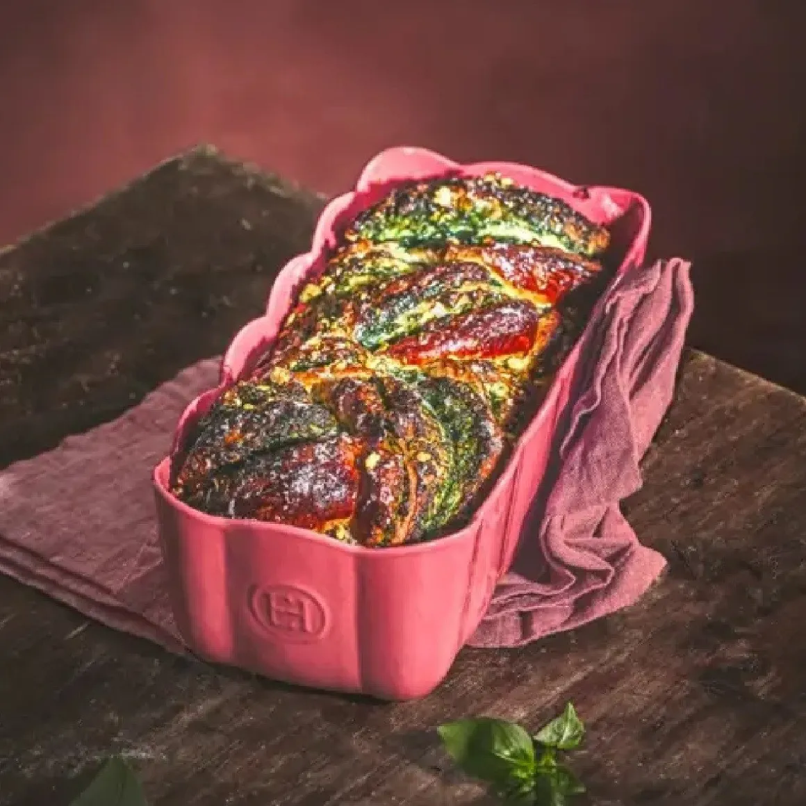 Emile Henry Madeleine Cakevorm Rose Candy 28,5x13cm