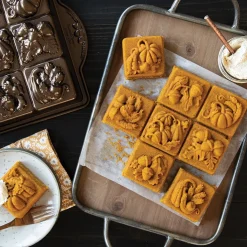 Nordic Ware Herfst Bakvorm Vierkant