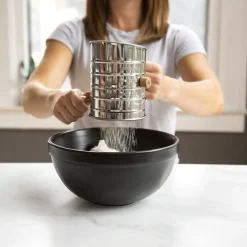 Nordic Ware Meelzeef RVS 750ml