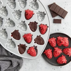 Nordic Ware Mini Aardbei Bakvorm