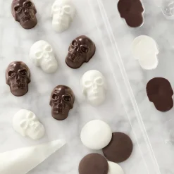 Wilton Plastic Bonbonvorm Doodshoofdjes (24x)